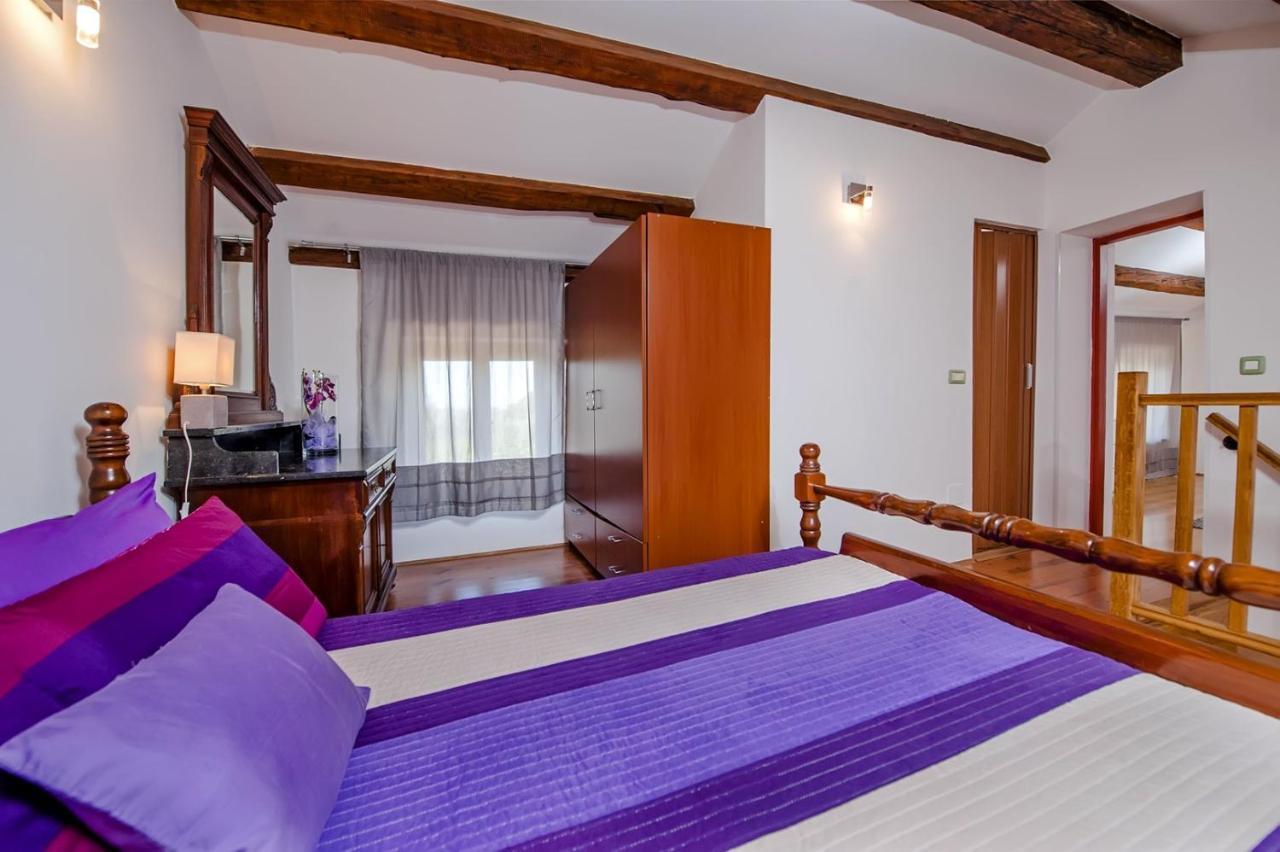 Holiday Apartment Daria 20 Rovinj Kültér fotó
