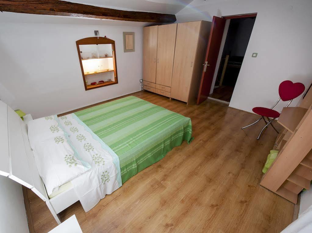 Holiday Apartment Daria 20 Rovinj Kültér fotó